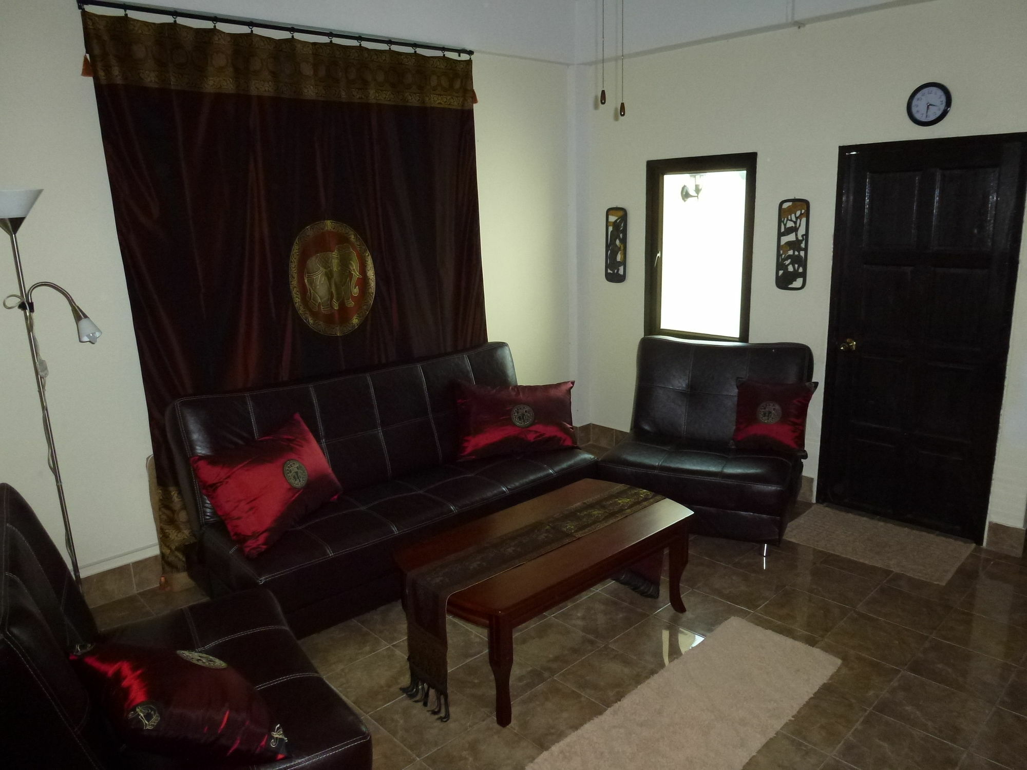 Bellmans Restaurant & Guesthouse Karon Luaran gambar