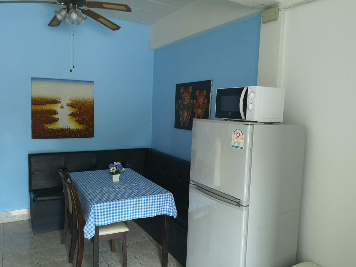 Bellmans Restaurant & Guesthouse Karon Luaran gambar